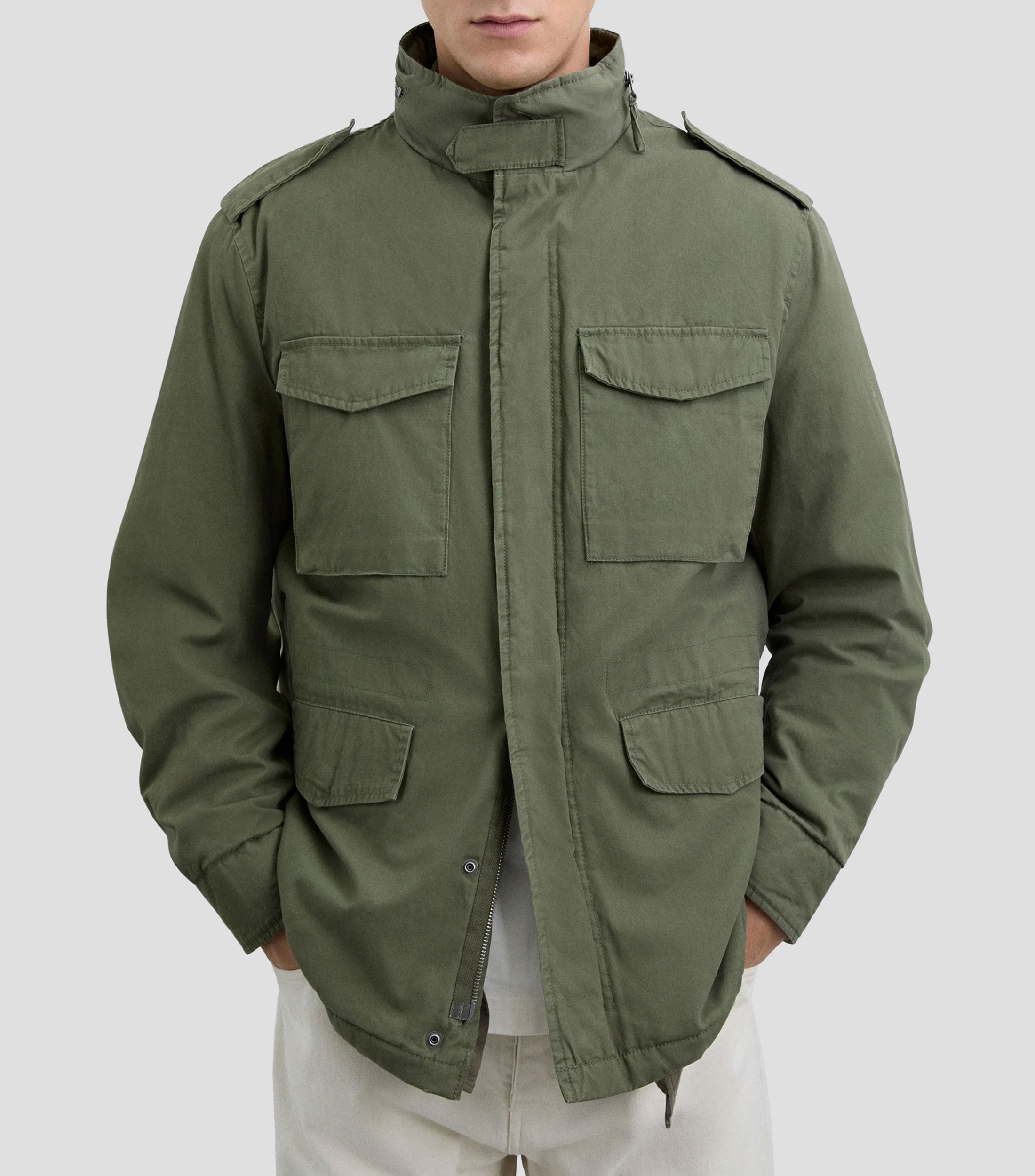 Chamarra con capucha Hombre